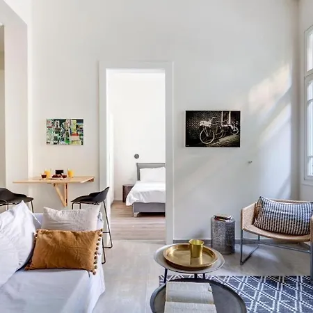 Boutique Patio Apartments Next To Rothschild Blvd Tel Aviv Exterior photo